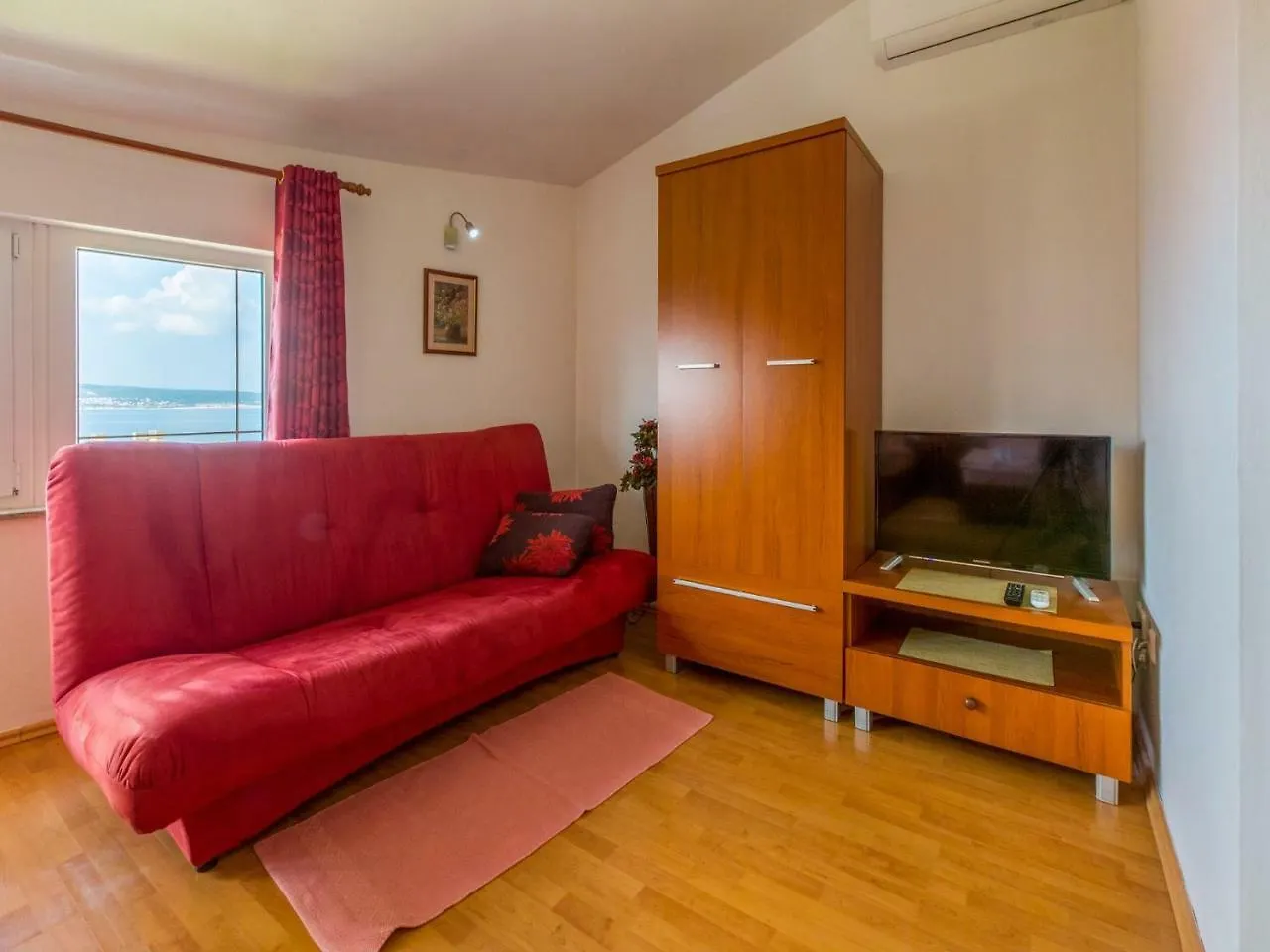 Apartments Pekera