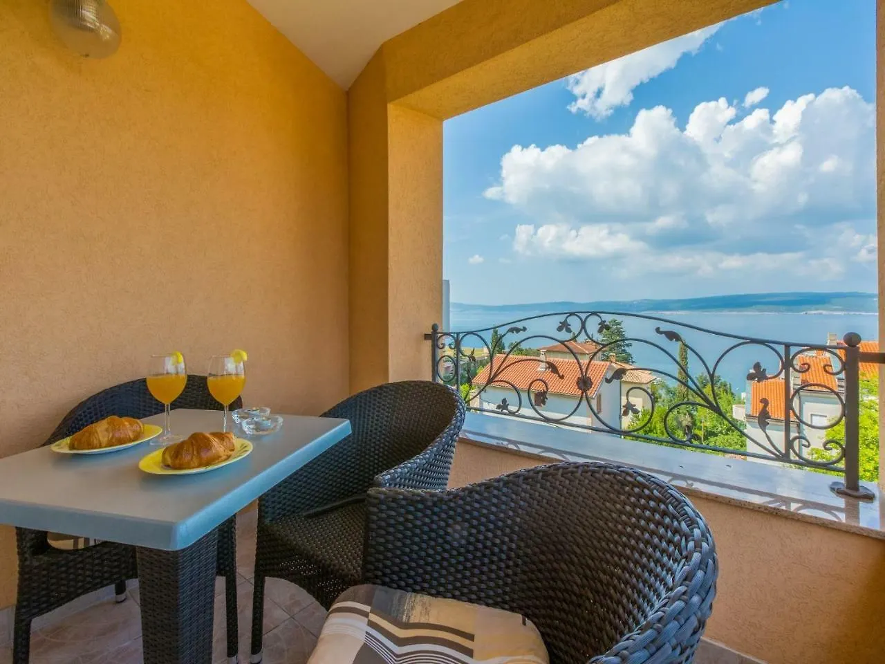 Apartments Pekera Selce