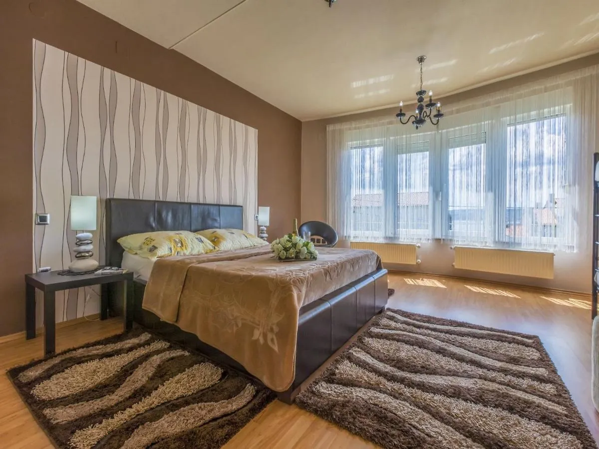 Apartments Pekera Selce