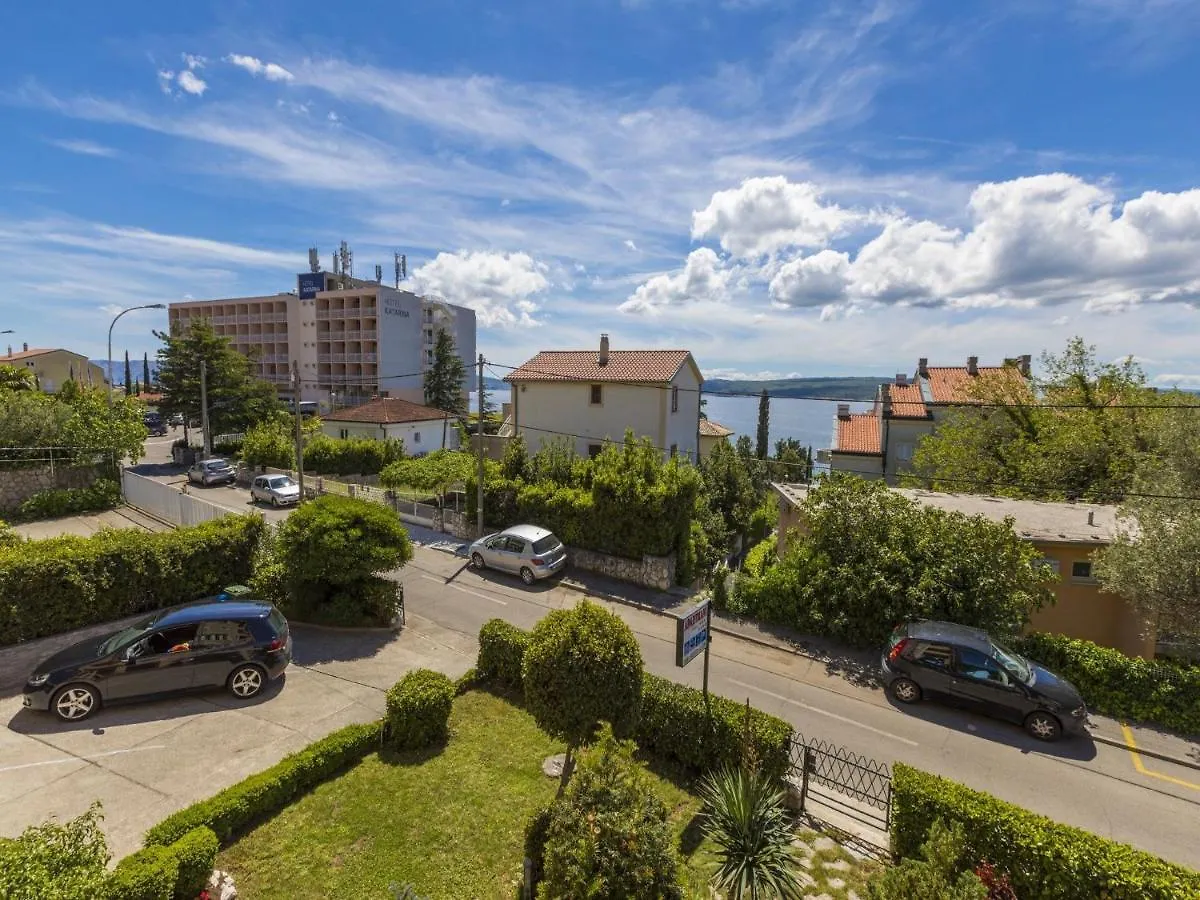 Apartments Pekera