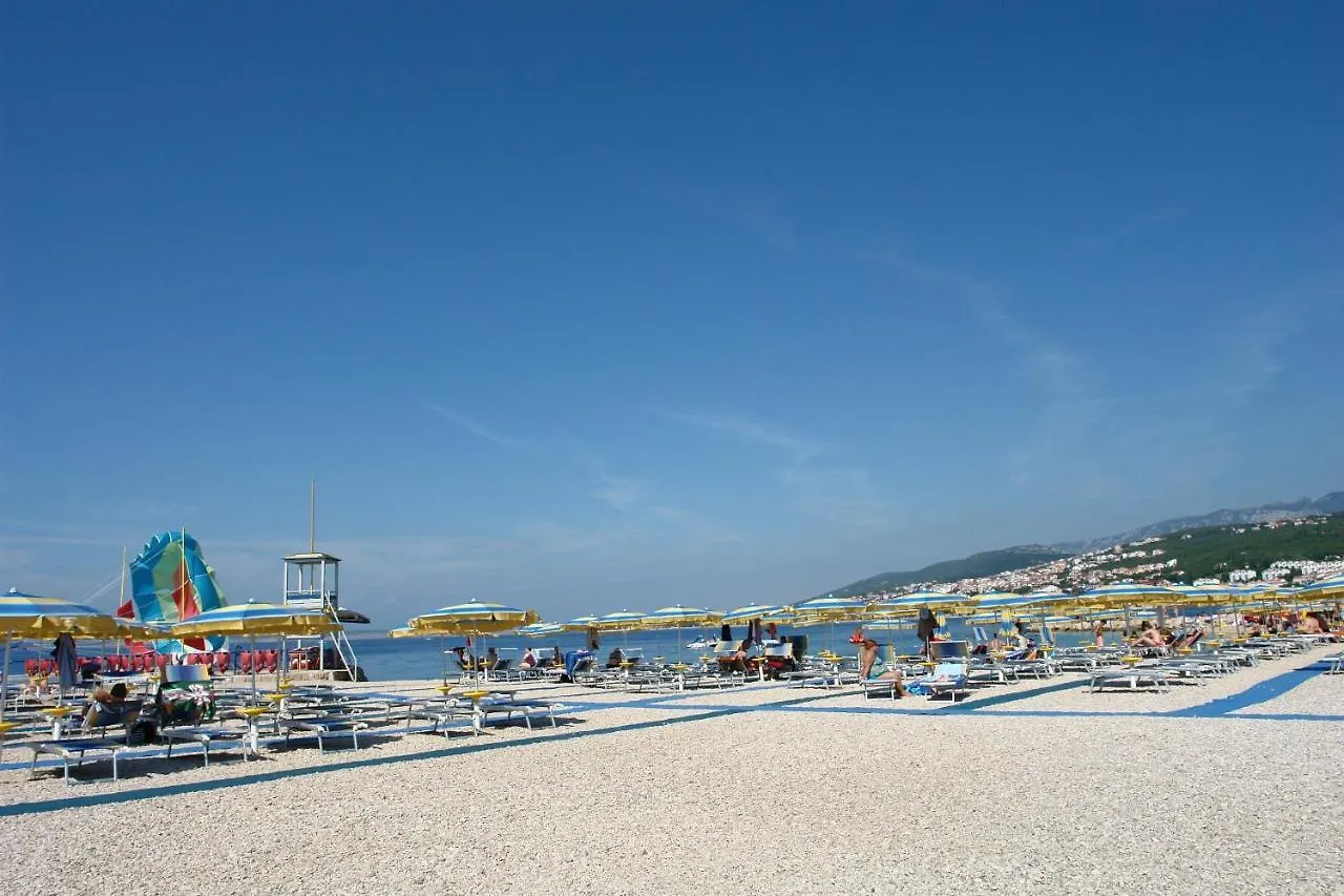 Apartments Pekera Selce